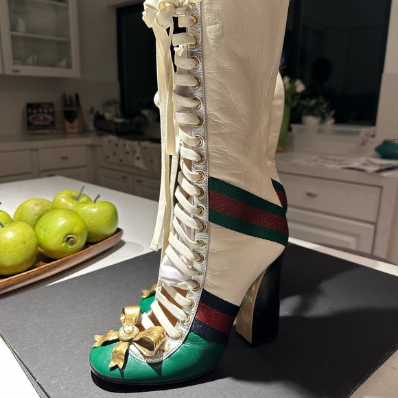 Gucci lace boots - Picture 3 of 7